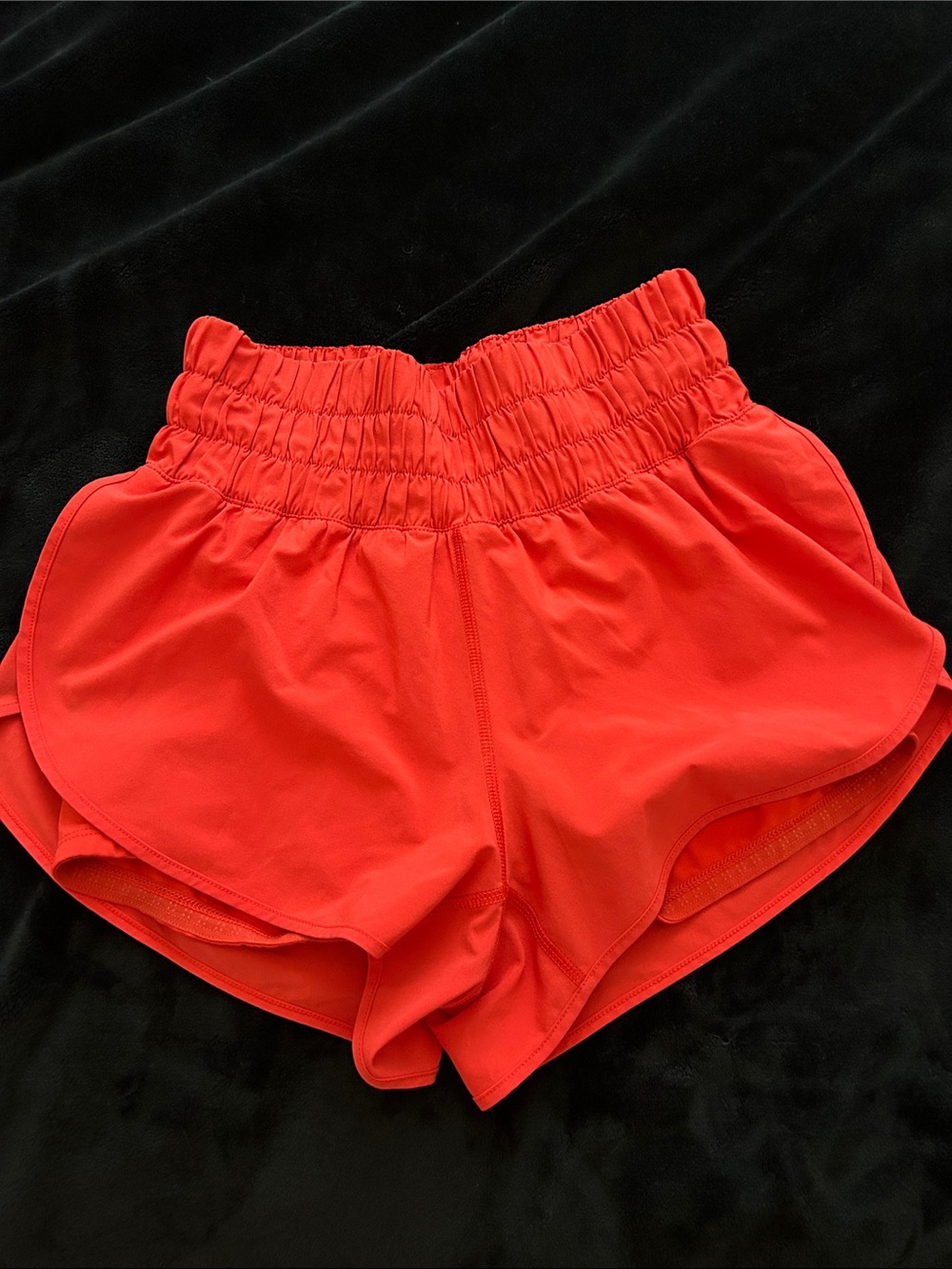 Everyday Elastic Waist Women’s Shorts — Red
